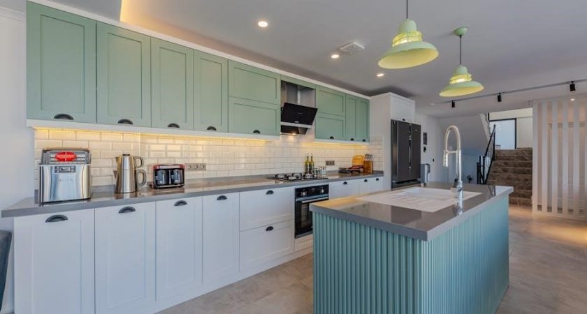 cabinet handle guide